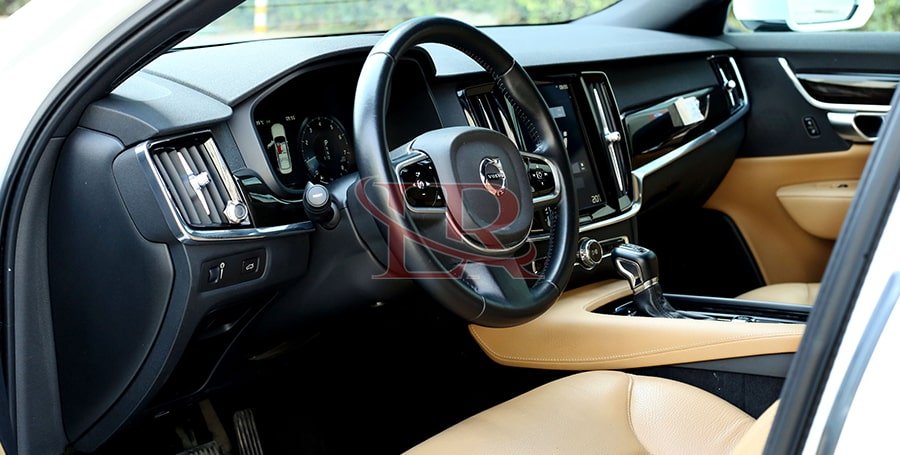 Volvo-S90